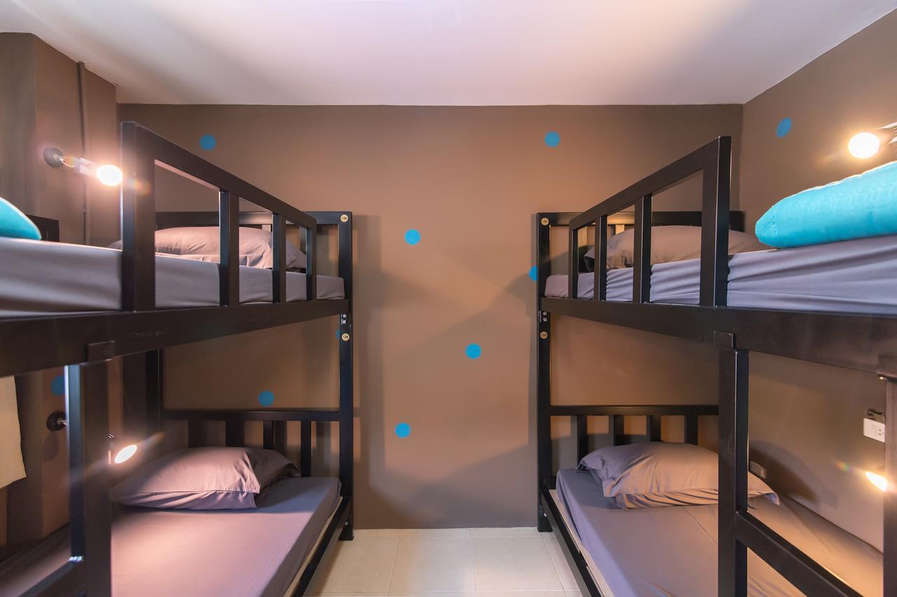 Full Stop. Hostel Patong Exterior photo