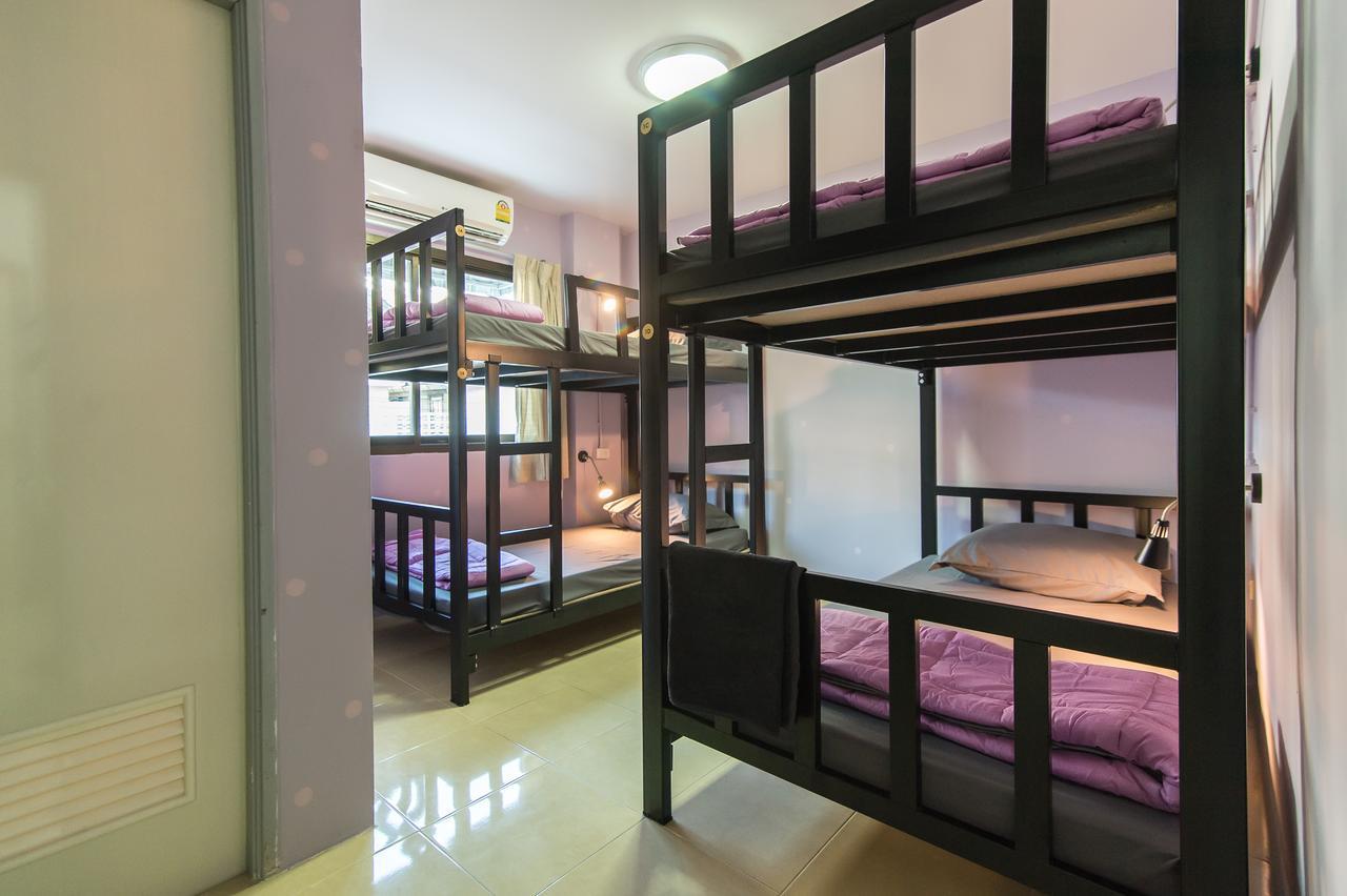 Full Stop. Hostel Patong Exterior photo